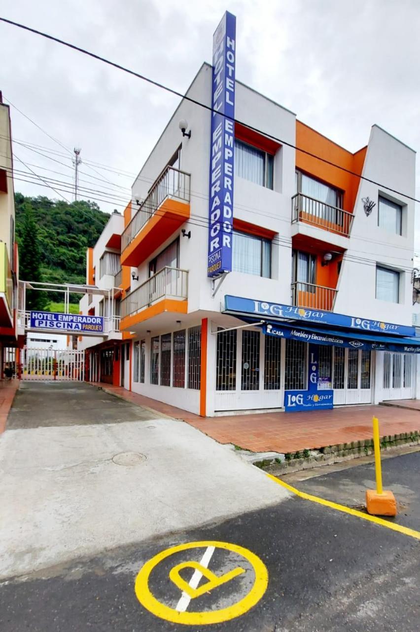 Hotel Emperador Barbosa  Exteriör bild