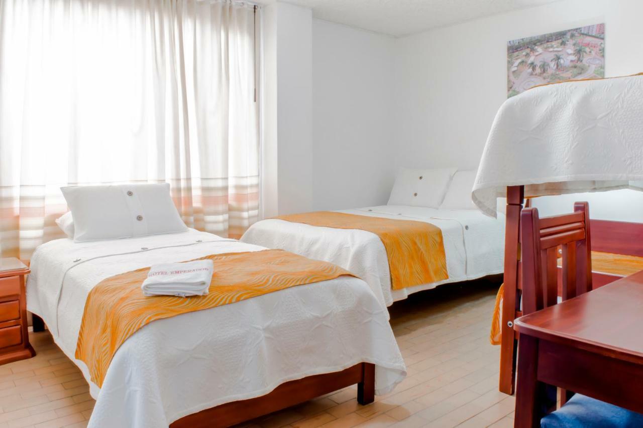 Hotel Emperador Barbosa  Rum bild